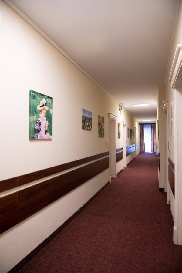 Hotel Panoramic Римніку-Вилча Екстер'єр фото
